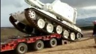 Tank yan yat�yor video